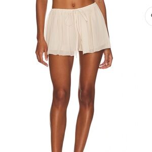 Lobo Paloma skort in ivory